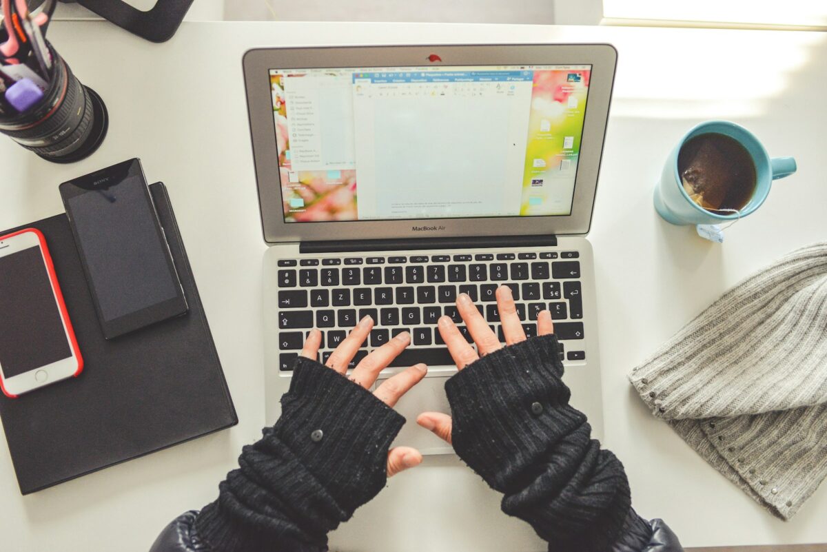 AI-powered alternatives to Copilot that can be added to Microsoft Word, Excel, and PowerPoint!