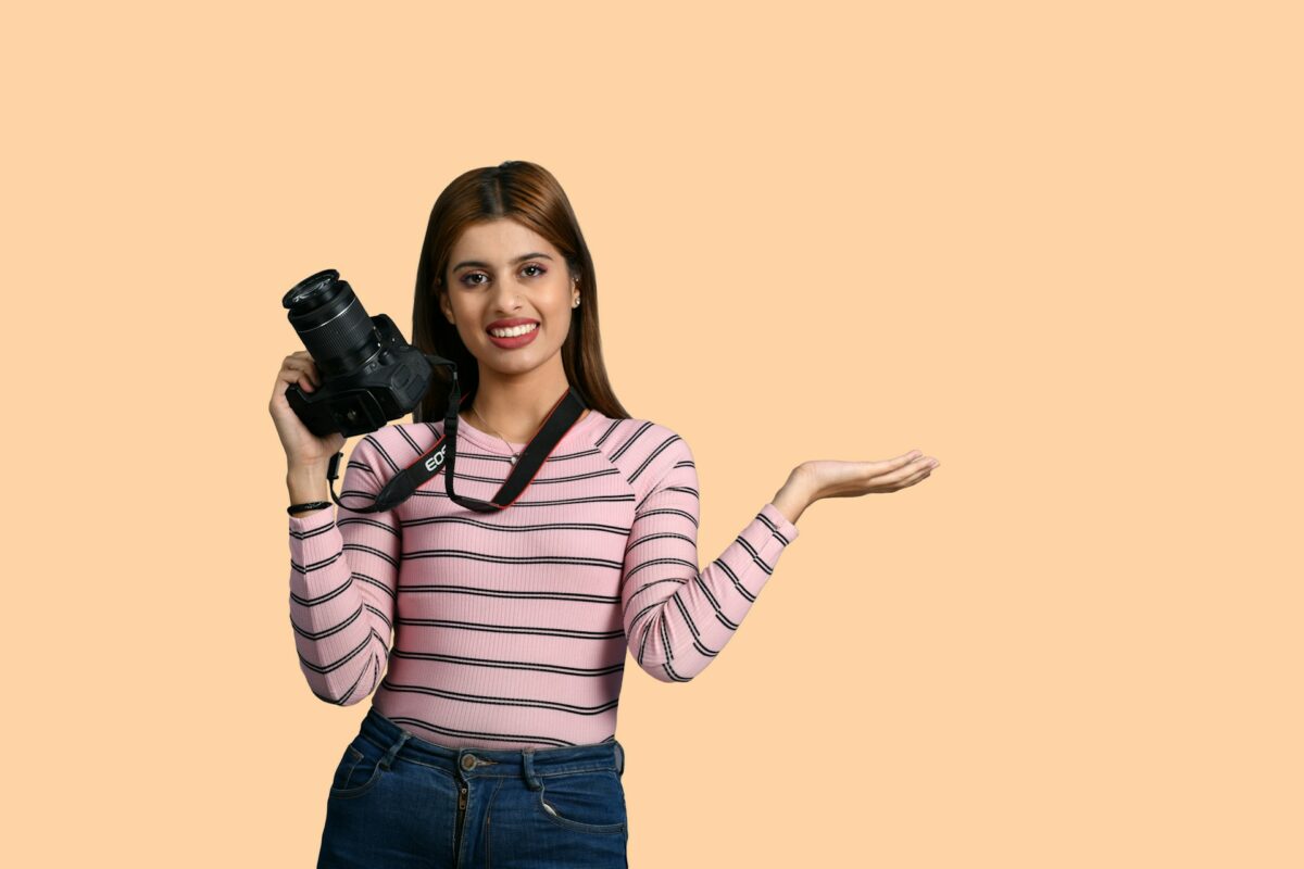 An Explanation of How to Rapidly and Precisely Eliminate Backgrounds in Photoshop