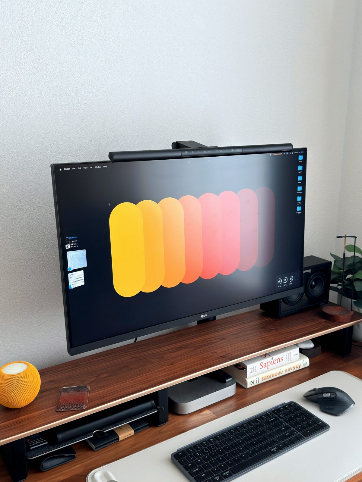 Calibrating a Budget Monitor for Color Accuracy: How to Use ICC Profiles Without Buying a Spyder
